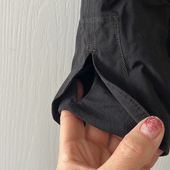 EUC Lululemon running jacket - Picture 5 of 15